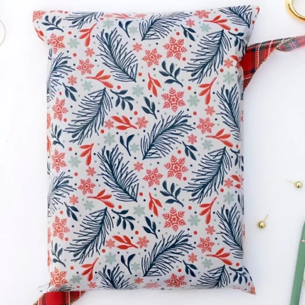 Poly mailers